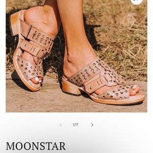 Freebird moonstar size 9 color Blush